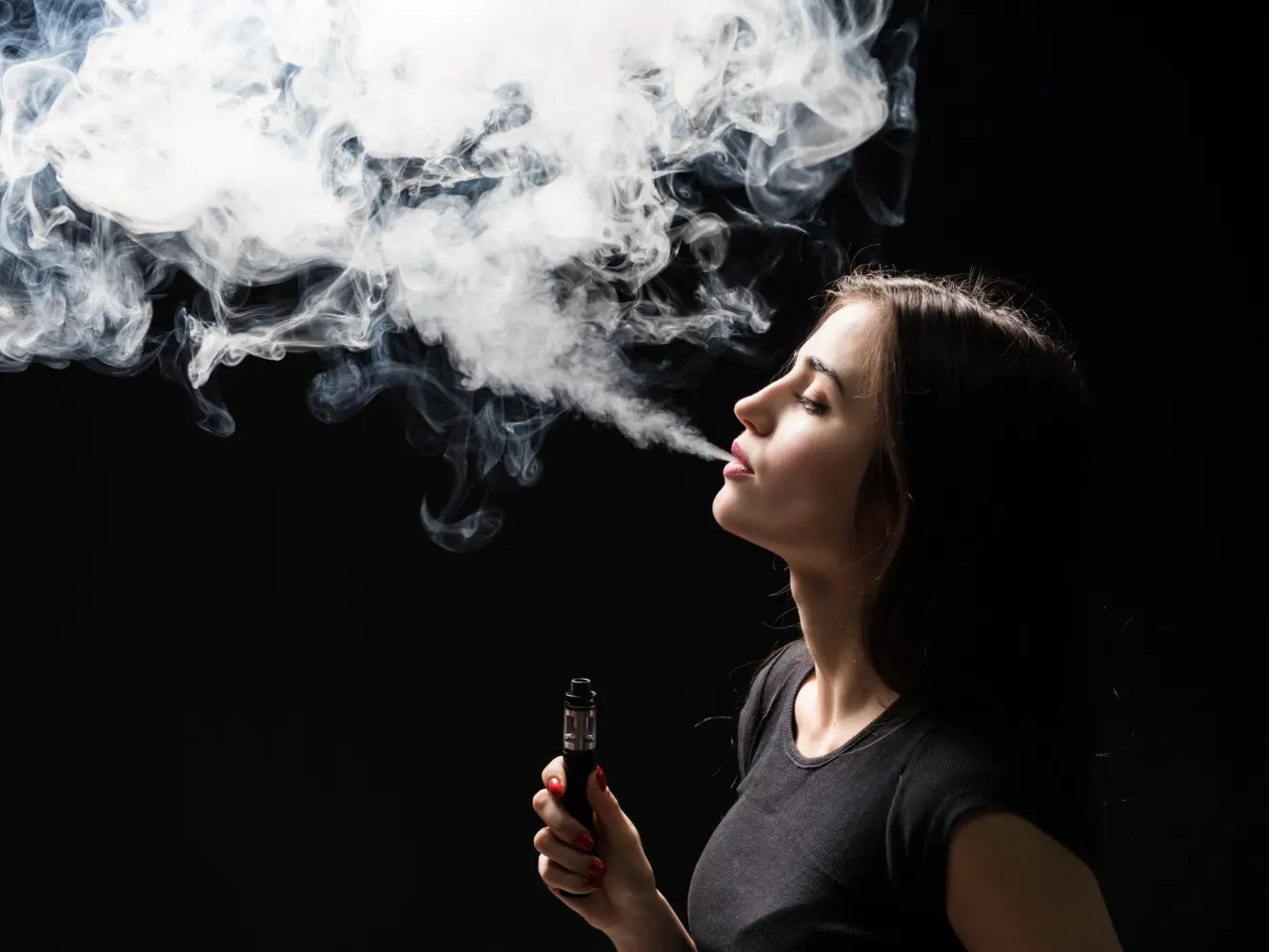 Tabagismo volta a crescer em Santa Catarina e cigarro eletrônico preocupa especialistas